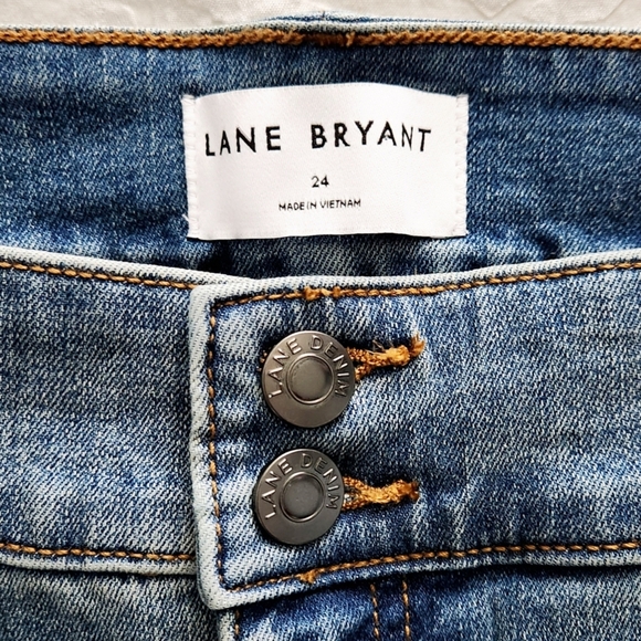 Lane Bryant NWT Straight Leg High-Rise Tighter Tummy Jeans Flex Waistband, Sz 24 - Picture 3 of 16